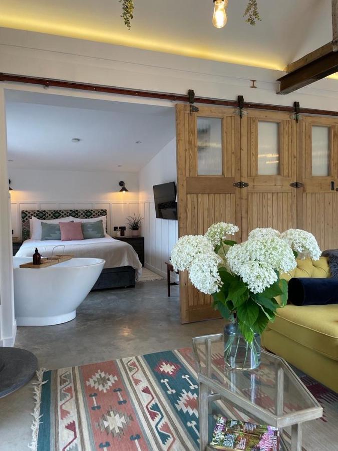 Luxury Barn With Hot Tub, Spa Treatments, Private Dining Little Budworth Eksteriør bilde