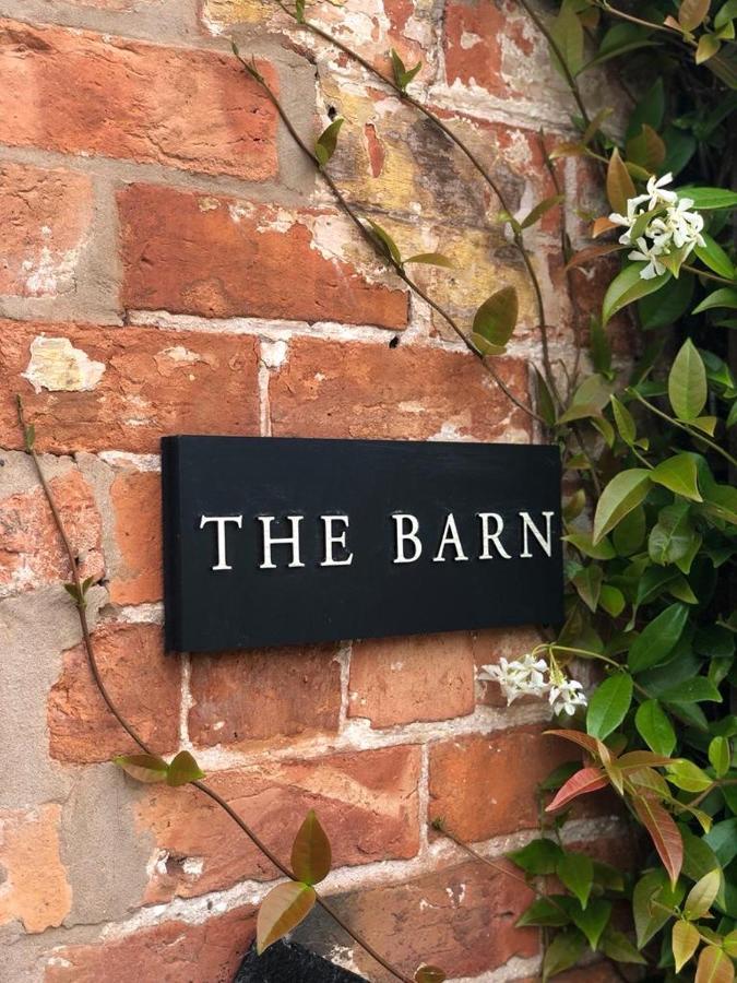 Luxury Barn With Hot Tub, Spa Treatments, Private Dining Little Budworth Eksteriør bilde